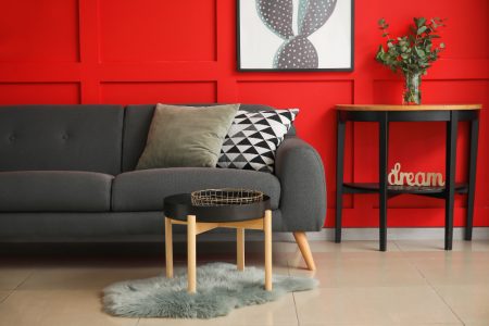 Rouge foncé couleur pour bien l'utiliser dans votre décoration
