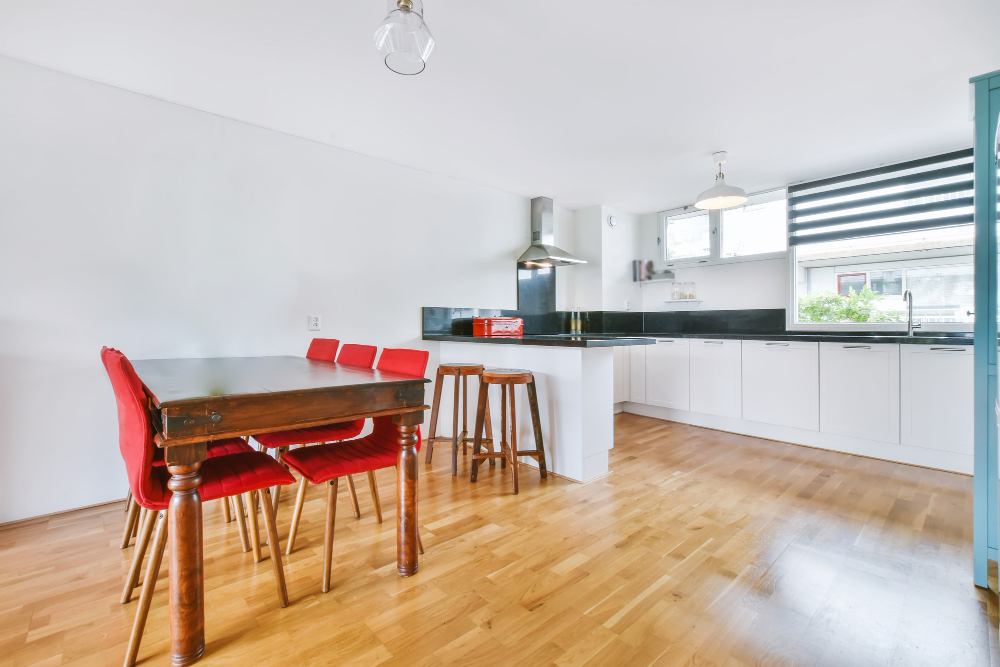 Parquet et cuisine c'est le revêtement idéal