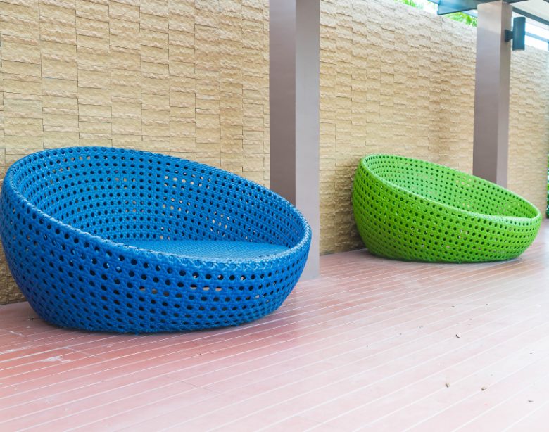 avantages et conseils d'entretien du Salon de jardin sans coussin