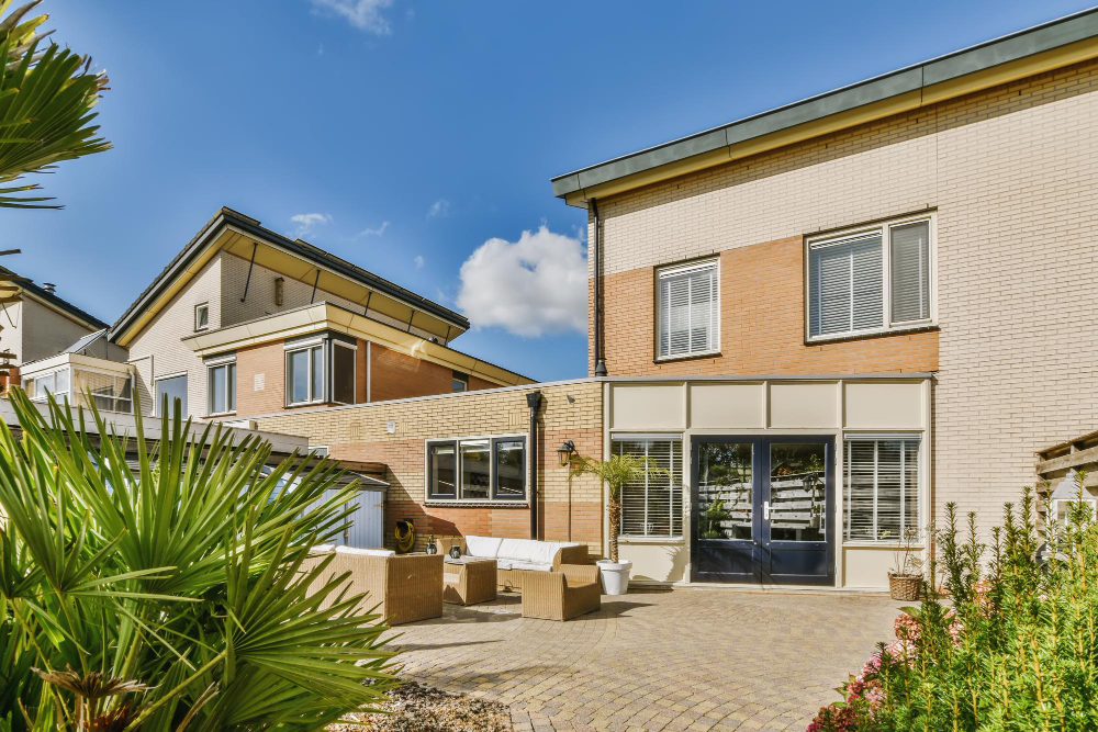 Extension maison traditionnelle tout en respectant le style ancien.jpg