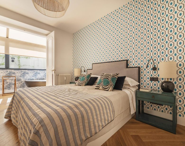 choisir et intégrer du papier peint géométrique