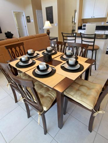 la dimension idéale d'une table pour 6 personnes