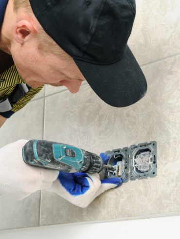 méthodes et conseils incontournables pour Percer du carrelage sans l'endommager