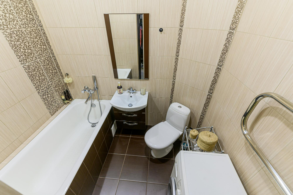 aménager une petite salle de bain et maximiser chaque centimètre.jpg